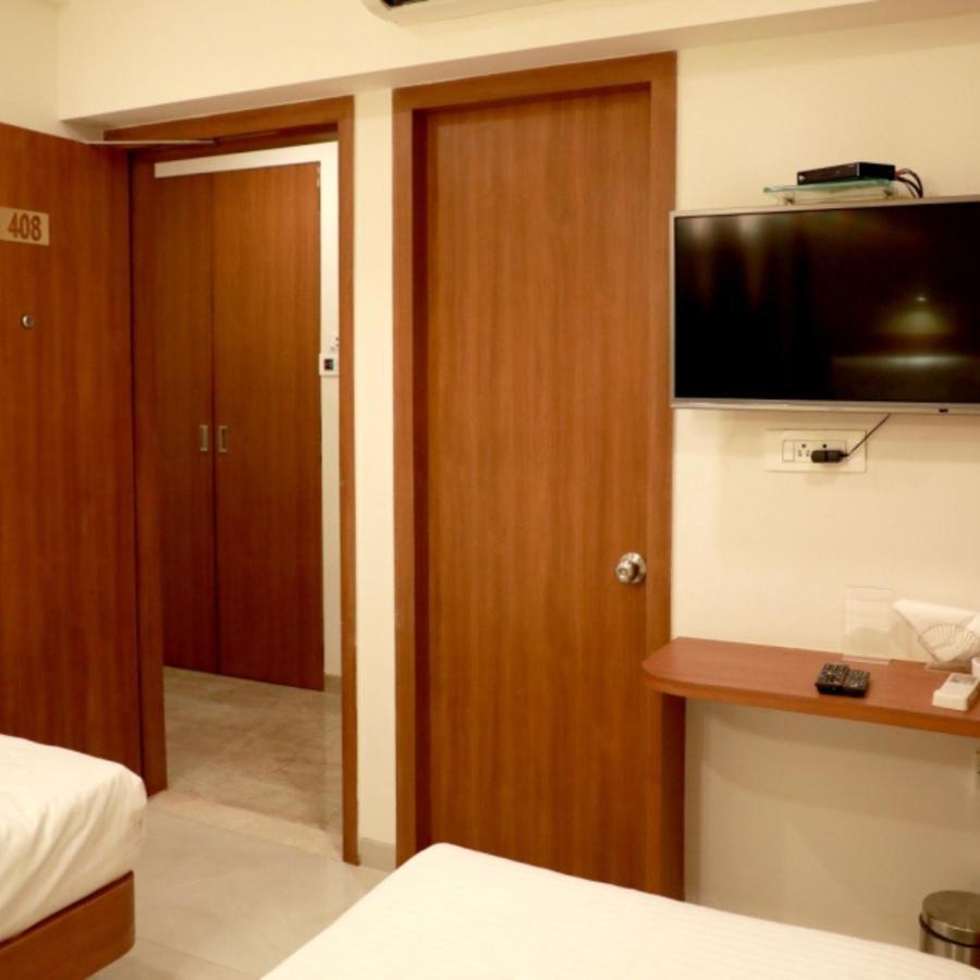 מומביי Hotel Lords, Fort מראה חיצוני תמונה